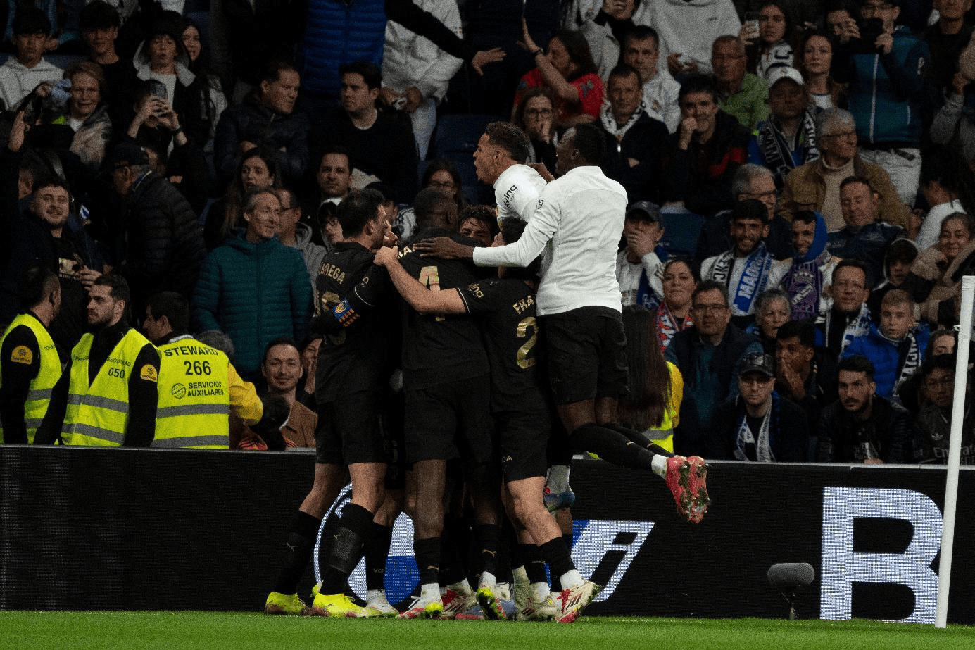 瓦伦西亚俱乐部准备迎战下一场比赛 瓦伦西亚俱乐部准备迎战下一场比赛