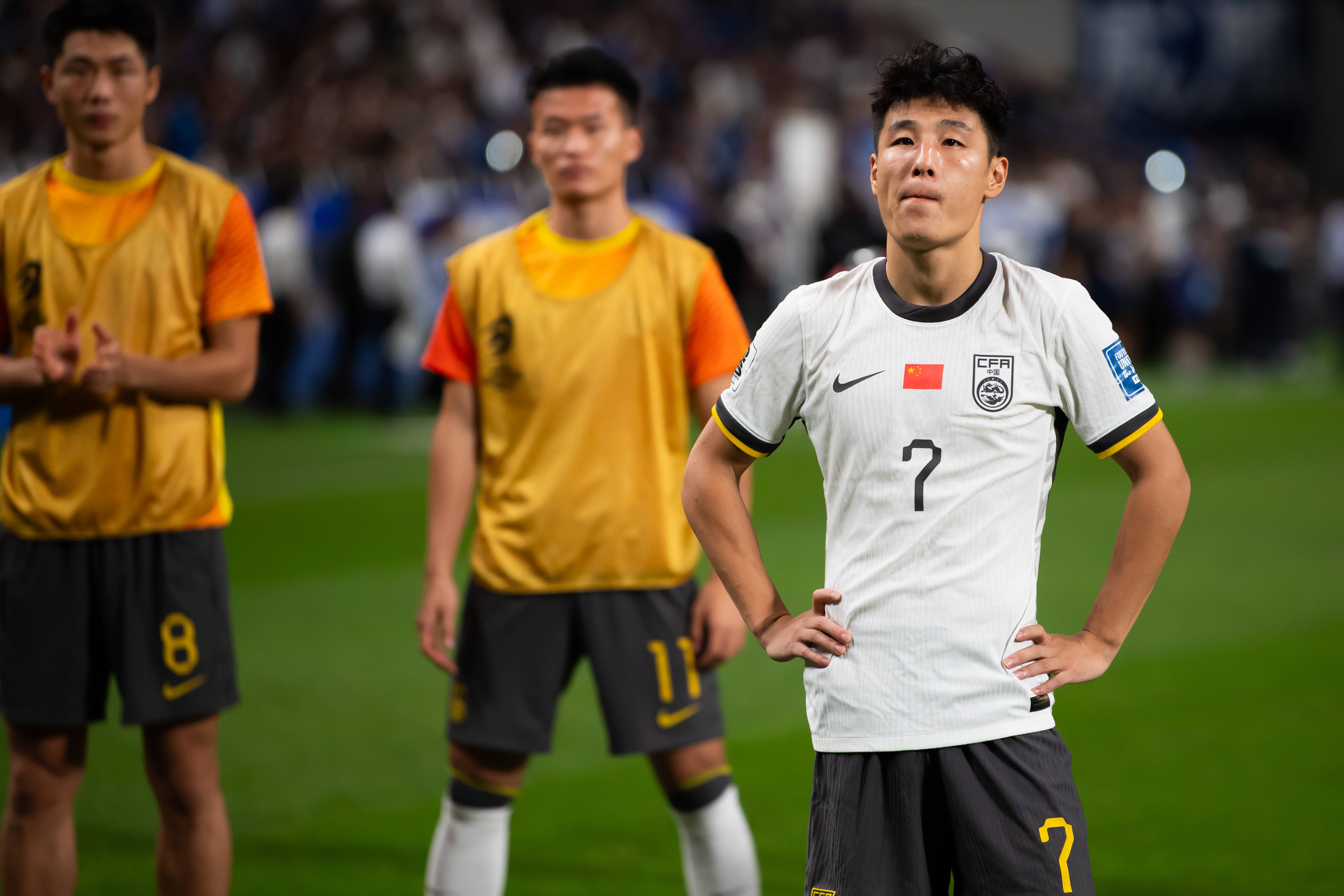 国内足球联赛竞争激烈近期上演 国内足球联赛竞争激烈近期上演