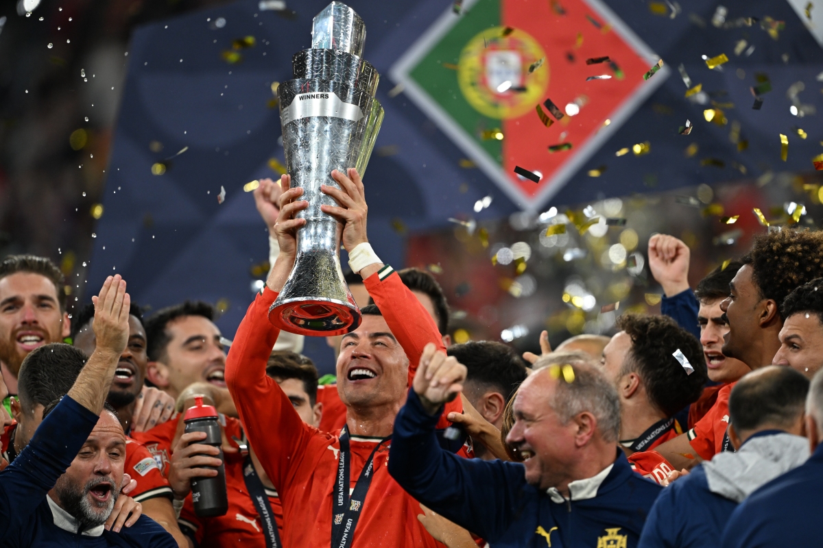 包含比利时队在欧洲杯赛场上实力强劲,晋级下一轮的词条 包含比利时队在欧洲杯赛场上实力强劲,晋级下一轮的词条